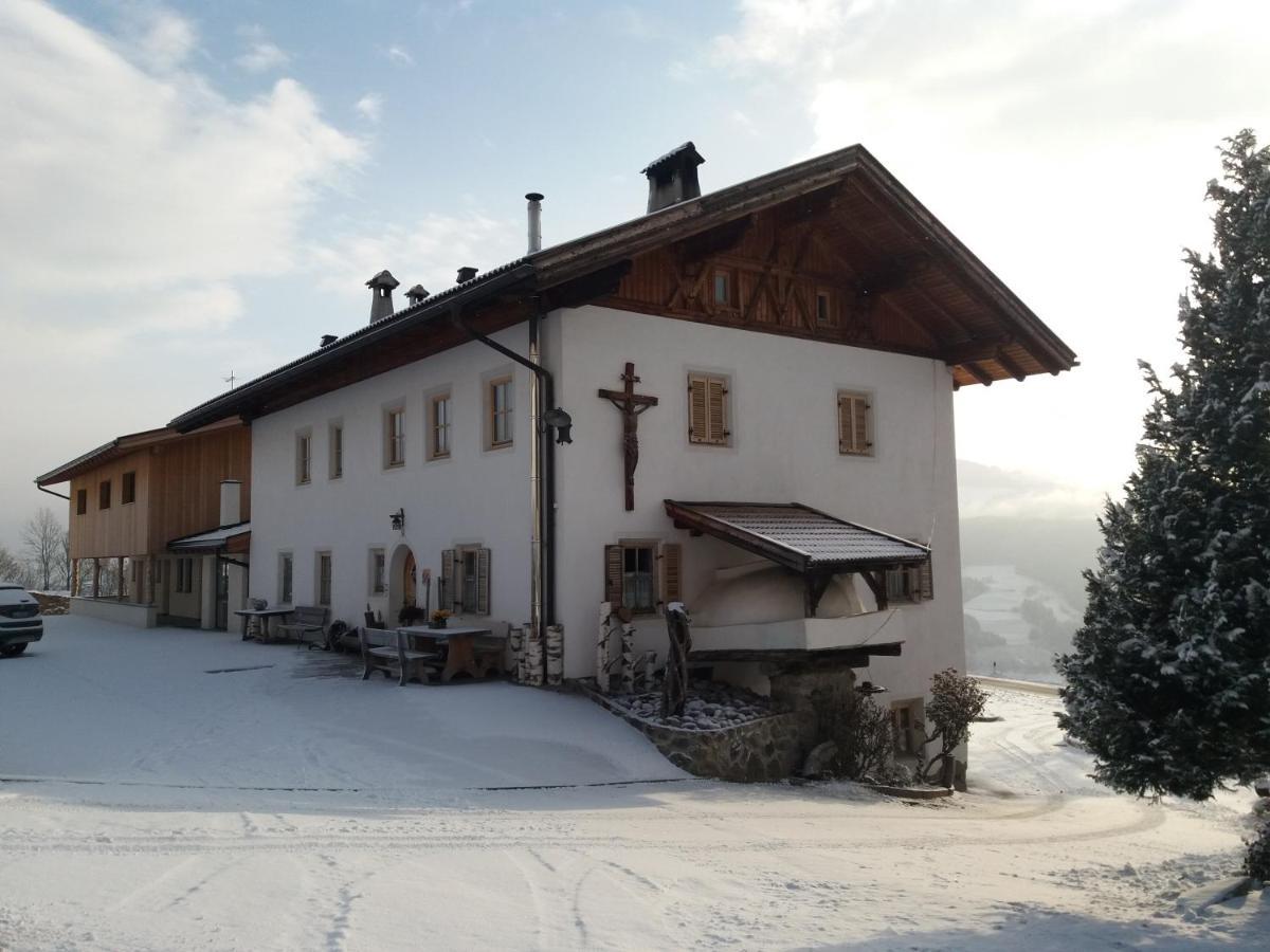 Schweiggerhof -Agriturismo- Farm Holidays Villandro Εξωτερικό φωτογραφία