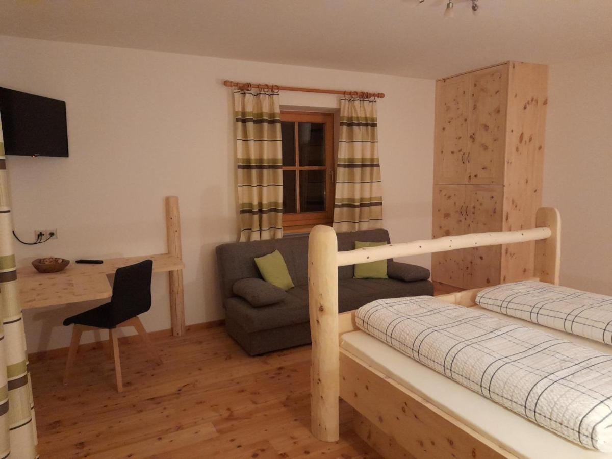 Schweiggerhof -Agriturismo- Farm Holidays Villandro Εξωτερικό φωτογραφία